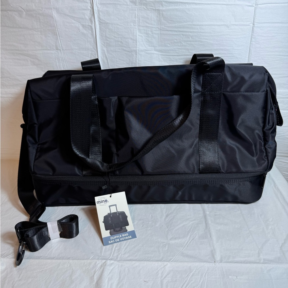 Elegant Black Duffel Bag by Mine